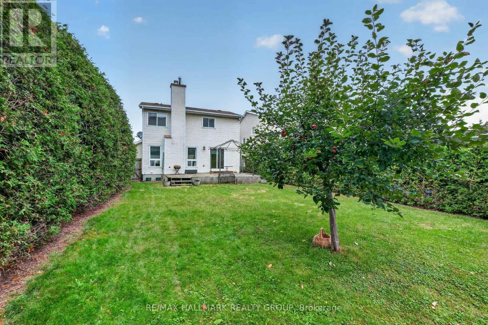 502 ROUGEMOUNT CRESCENT