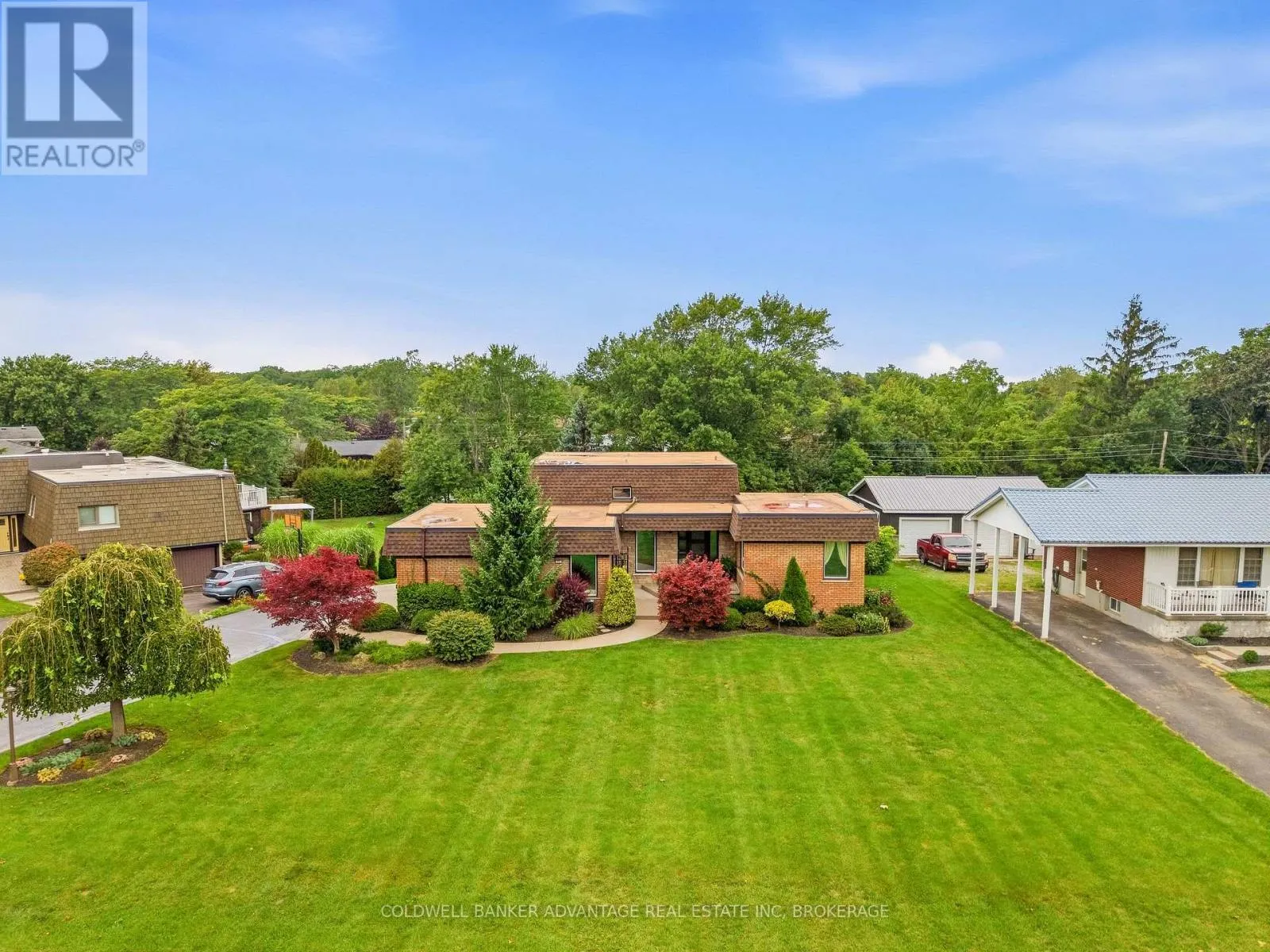21 THORNCREST ROAD
