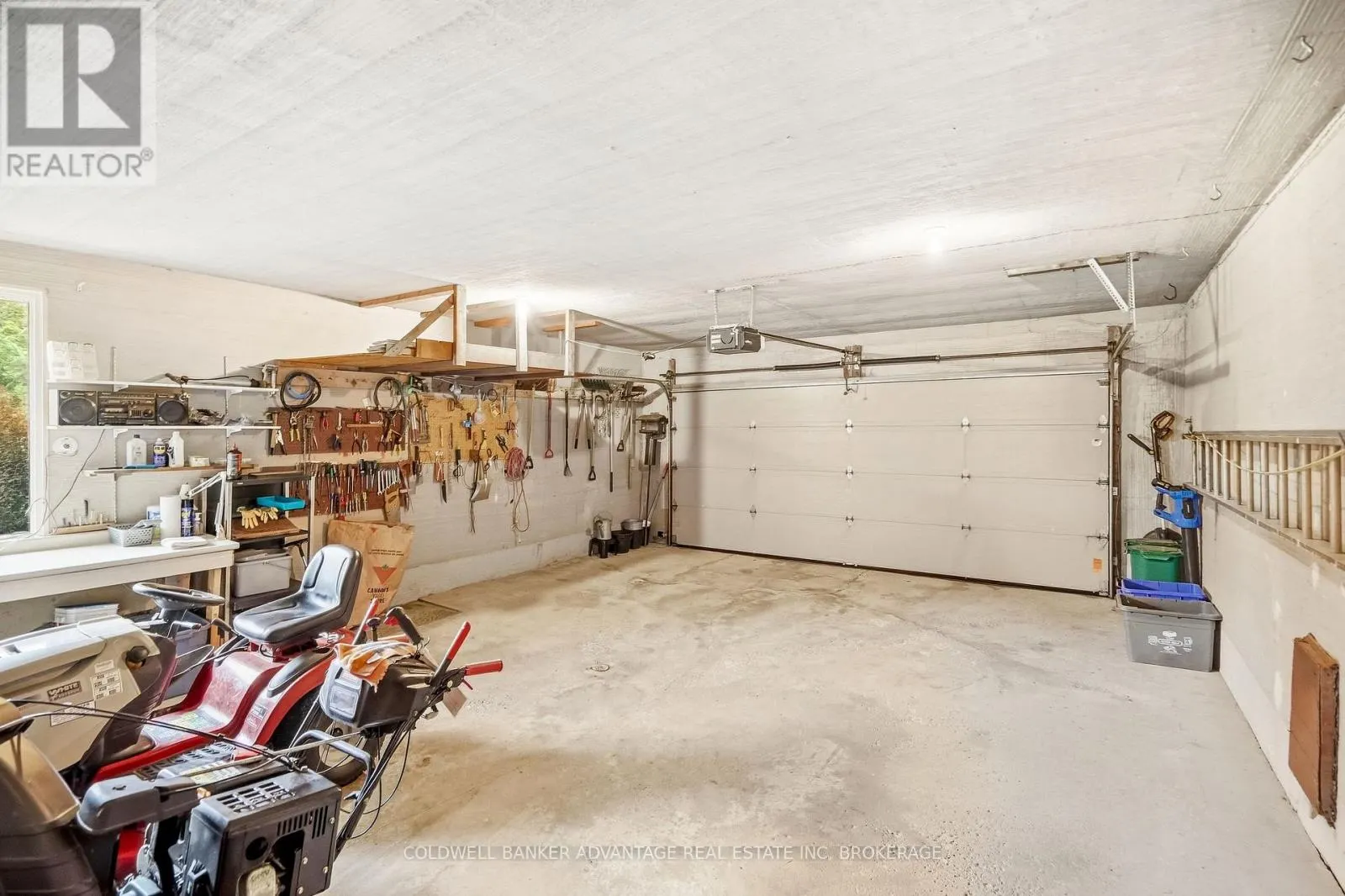 21 THORNCREST ROAD