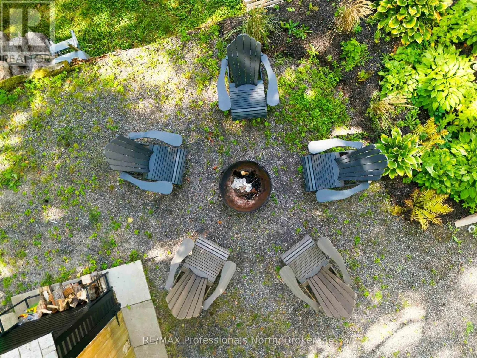 1037 STRAWBERRY BAY ROAD