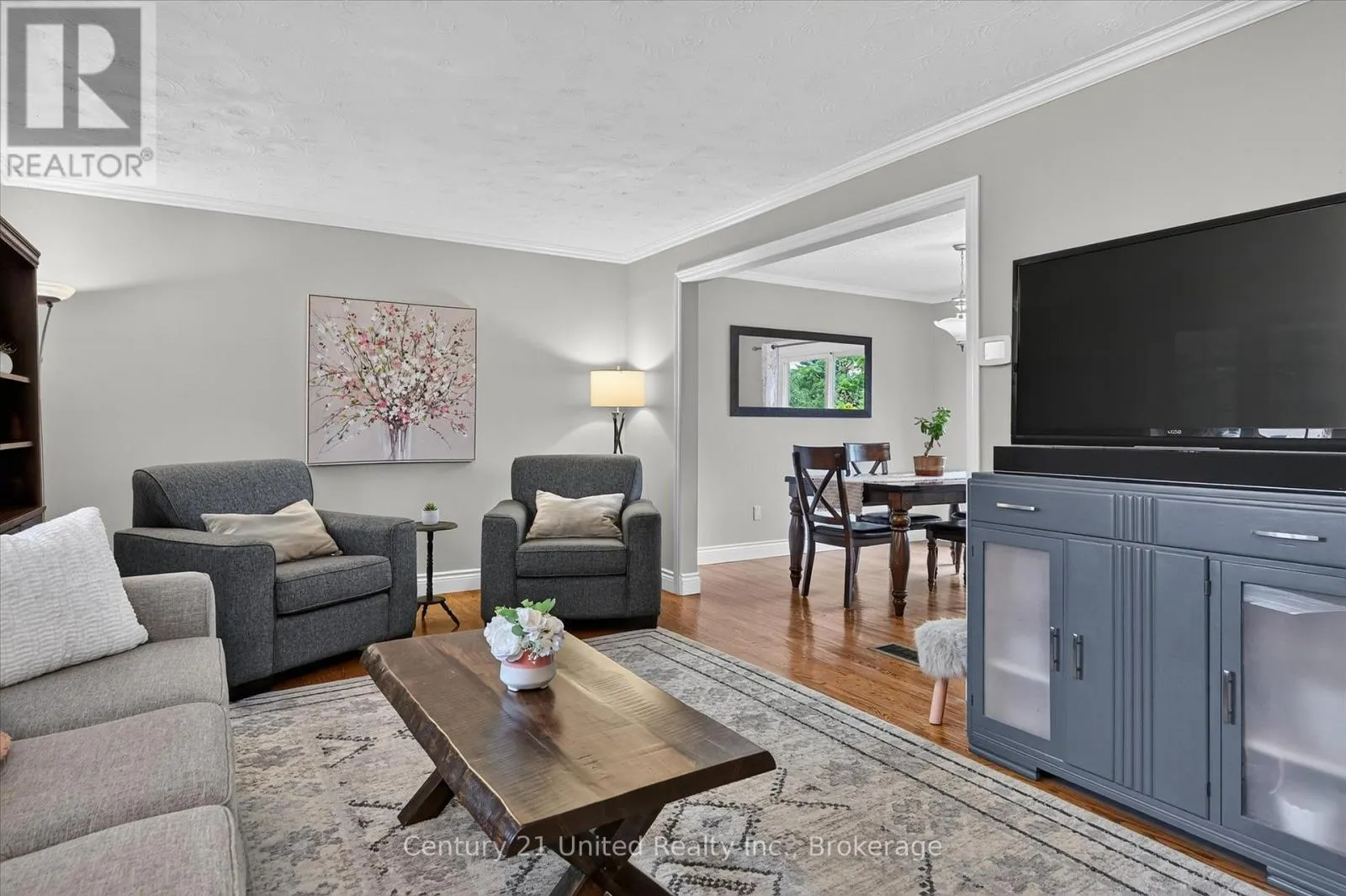 537 MONTCALM DRIVE