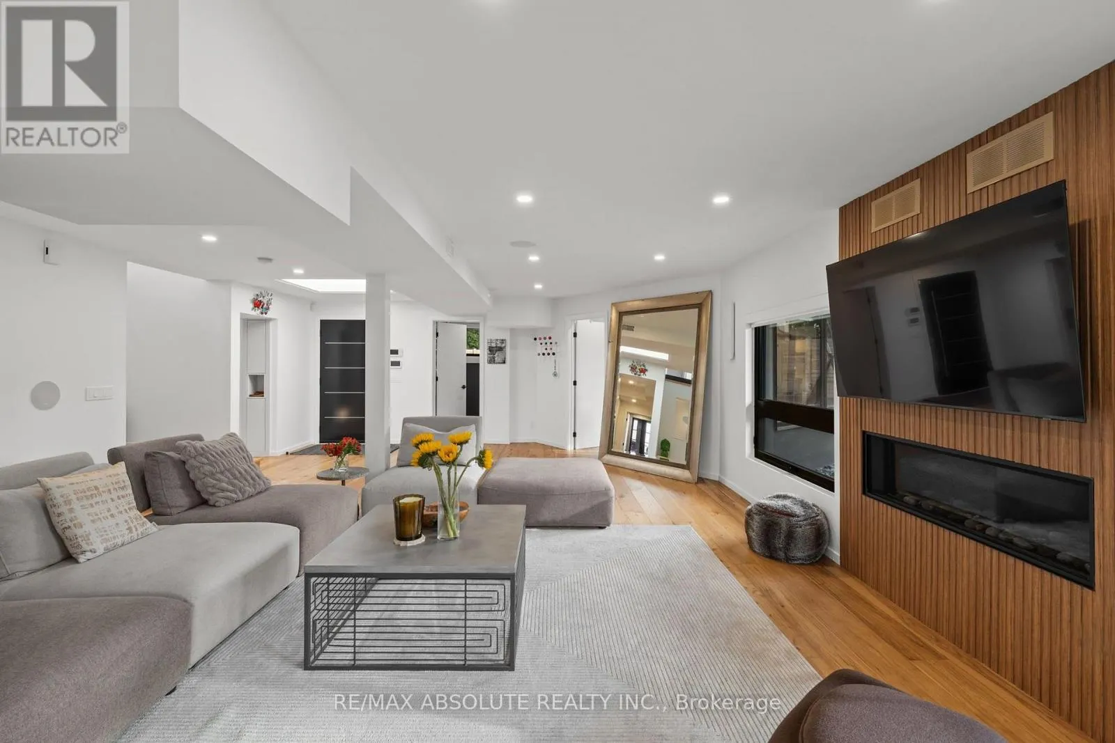 227 GRANDVIEW ROAD