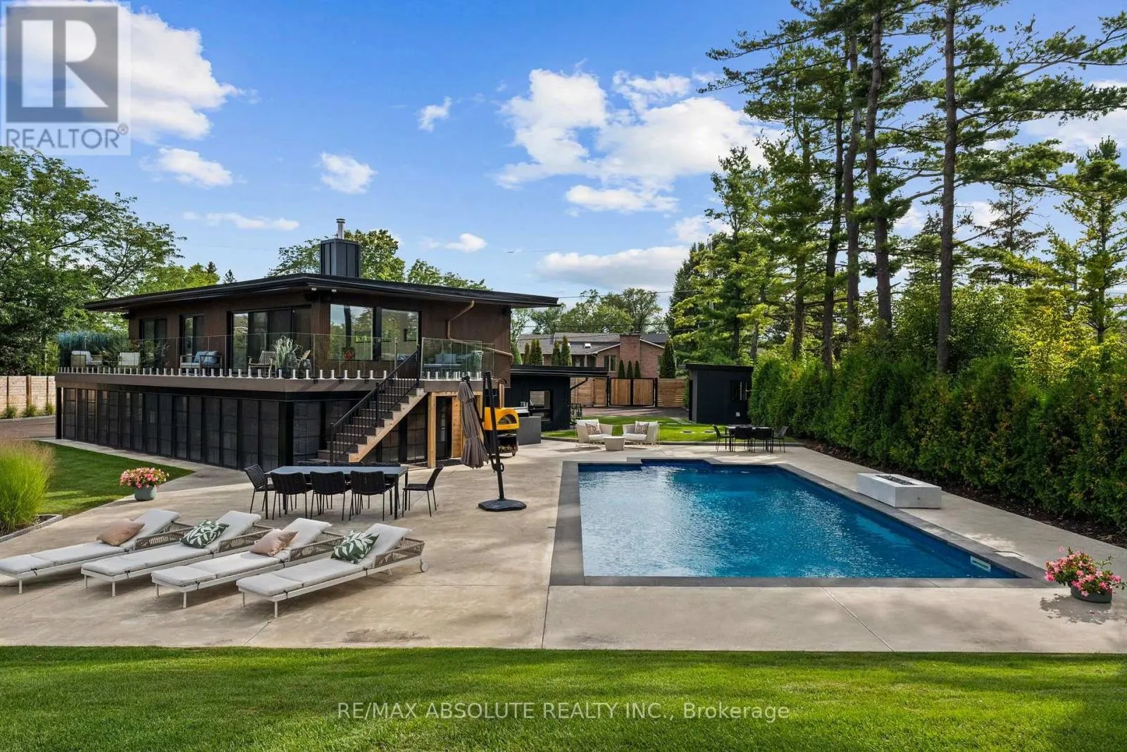 227 GRANDVIEW ROAD