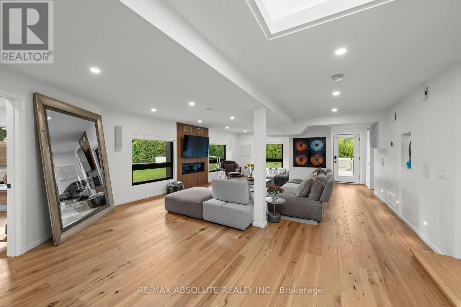 227 GRANDVIEW ROAD