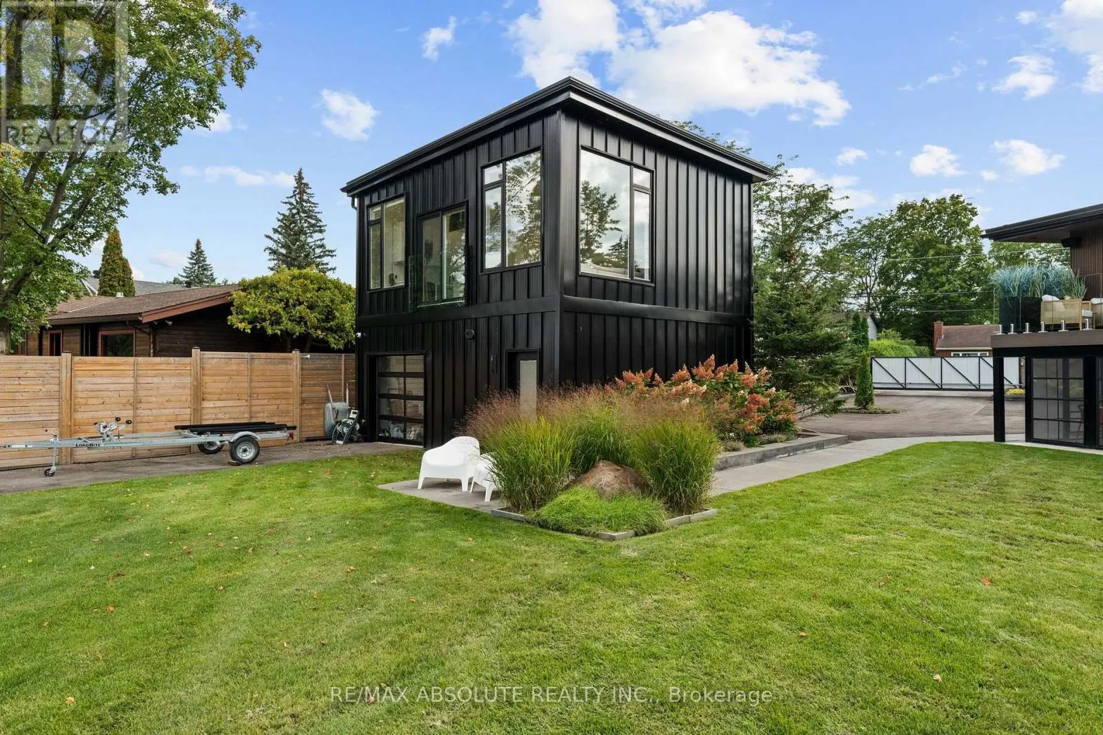 227 GRANDVIEW ROAD