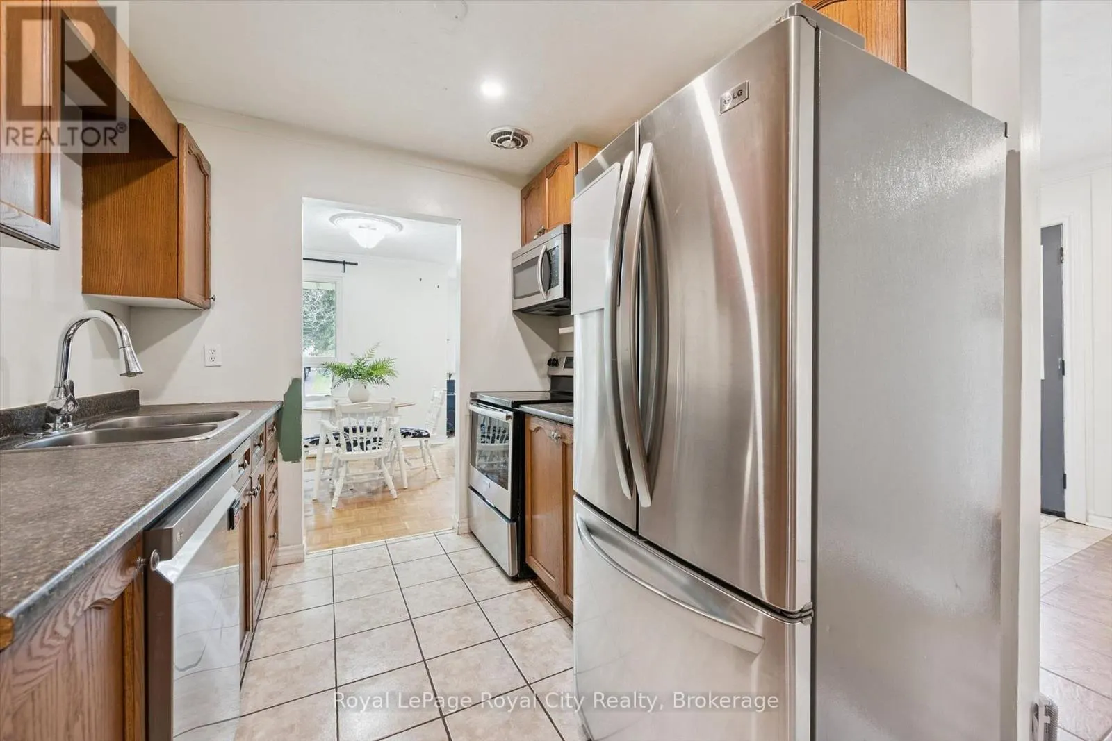 29 MCILWRAITH CRESCENT