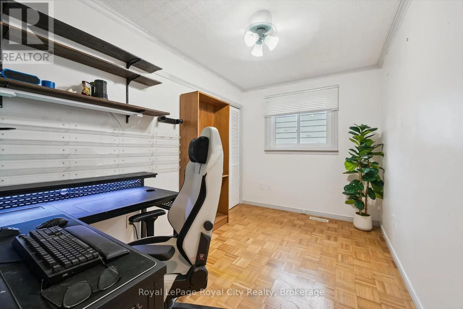 29 MCILWRAITH CRESCENT