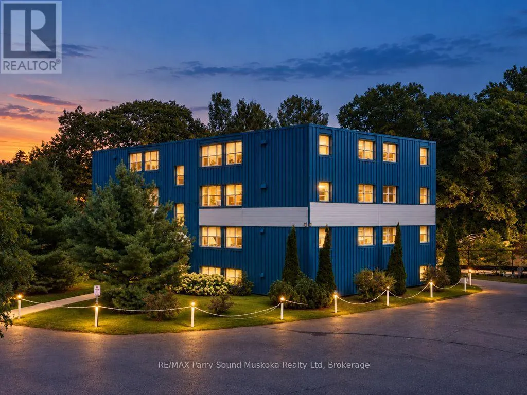 16 - 118 ISABELLA STREET #16