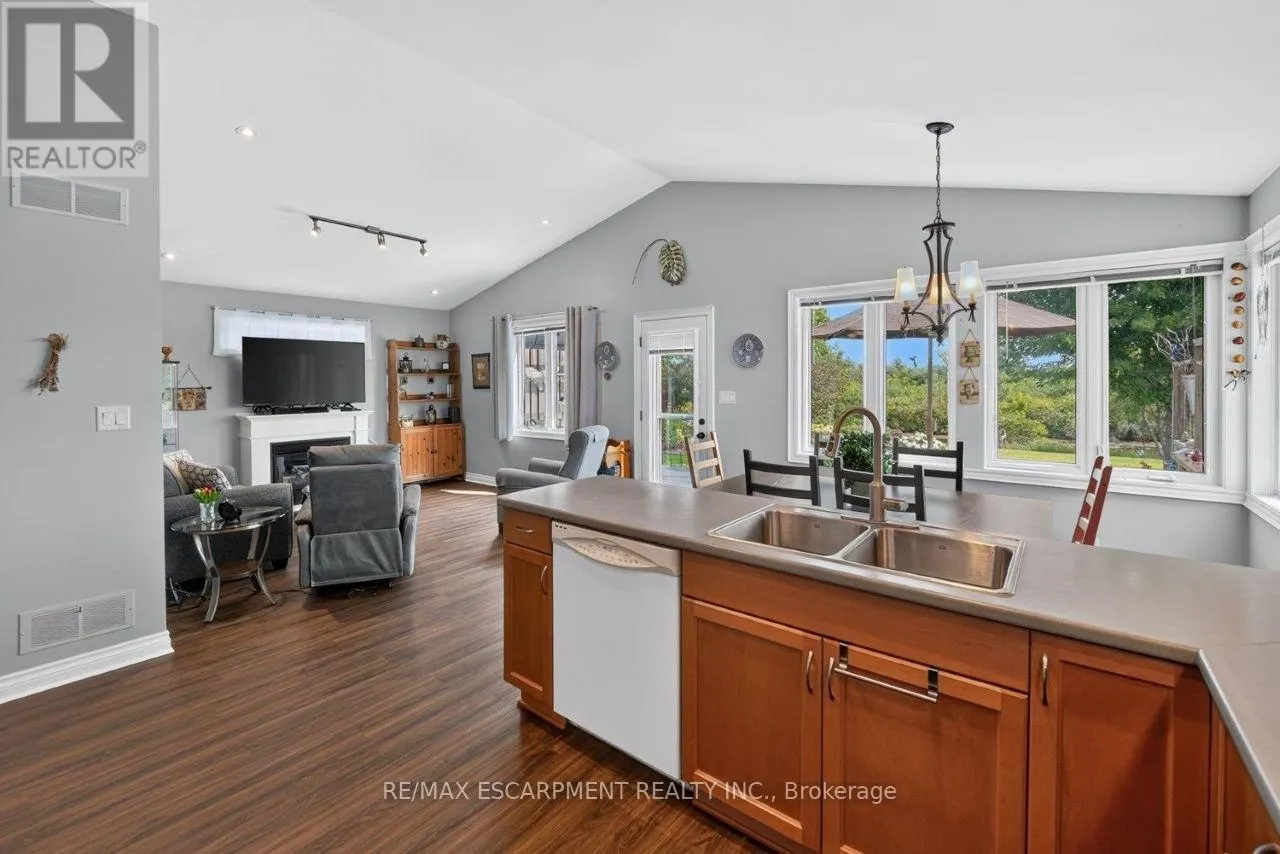 518 - 3033 TOWNLINE ROAD
