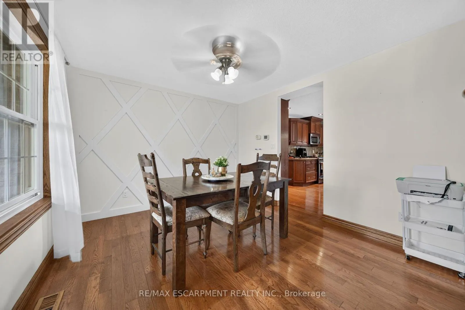 55 MONTURE STREET N