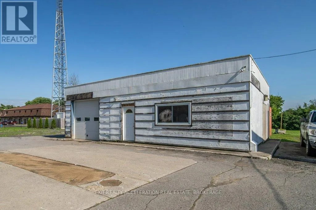 108 DUNDAS STREET