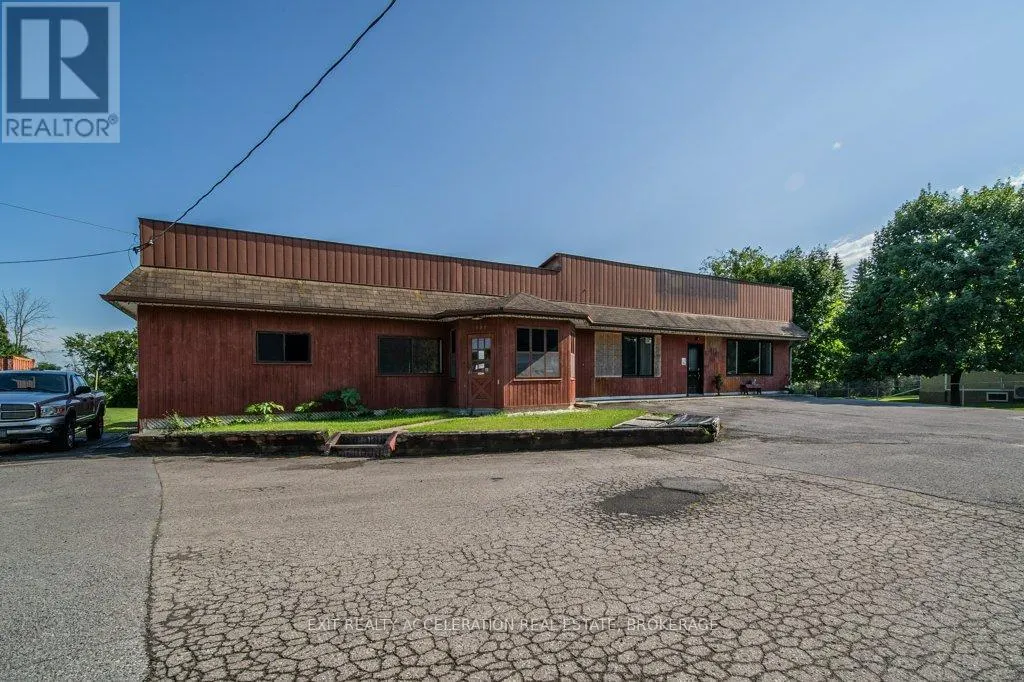 108 DUNDAS STREET