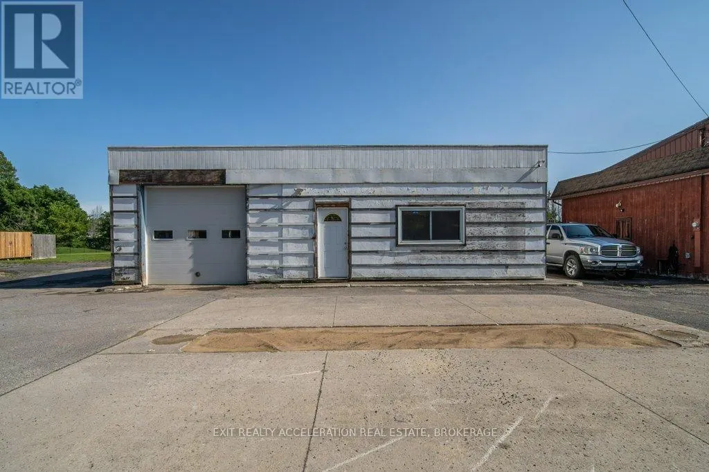 108 DUNDAS STREET