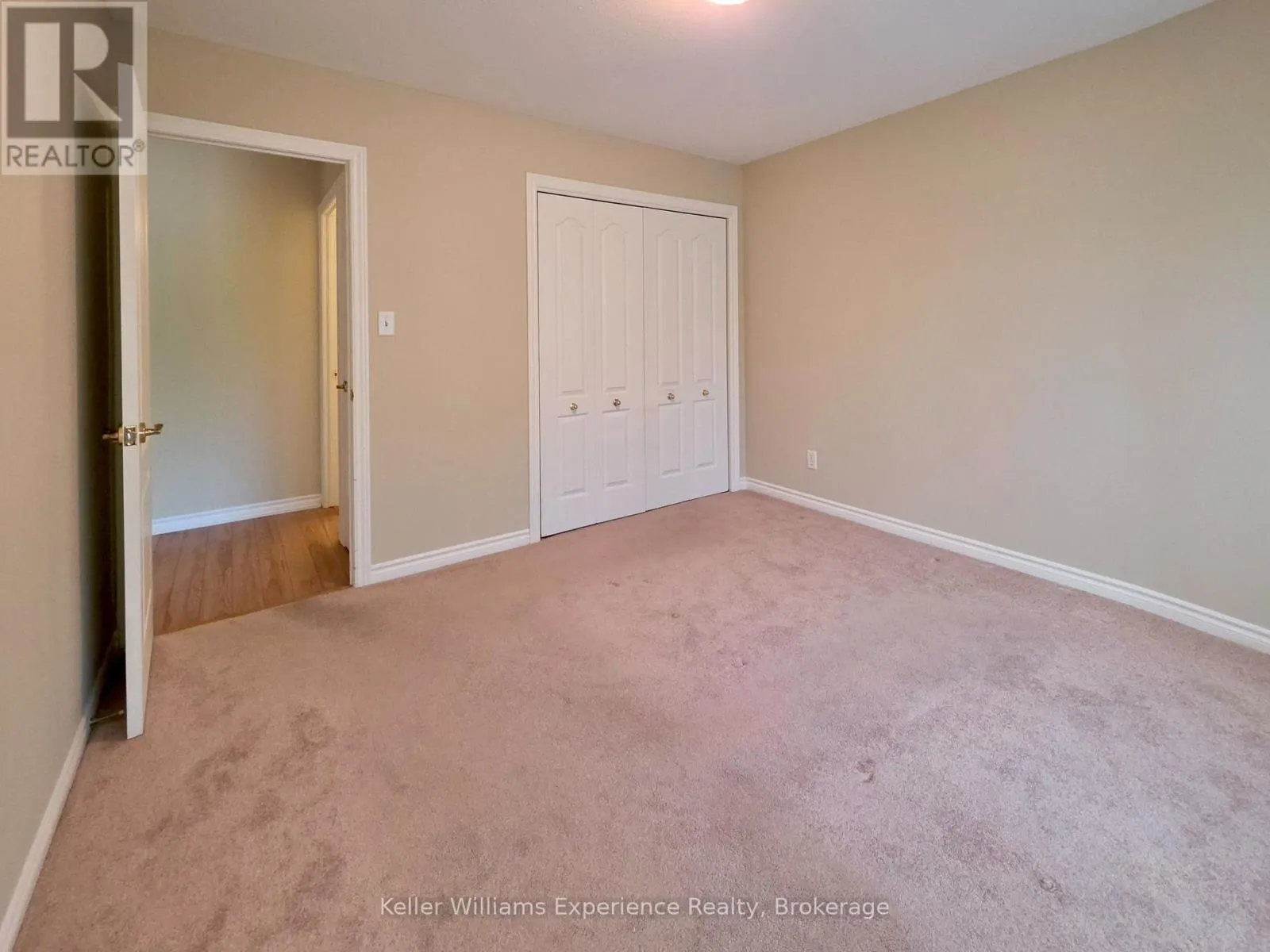 109 - 24 ONTARIO STREET #109