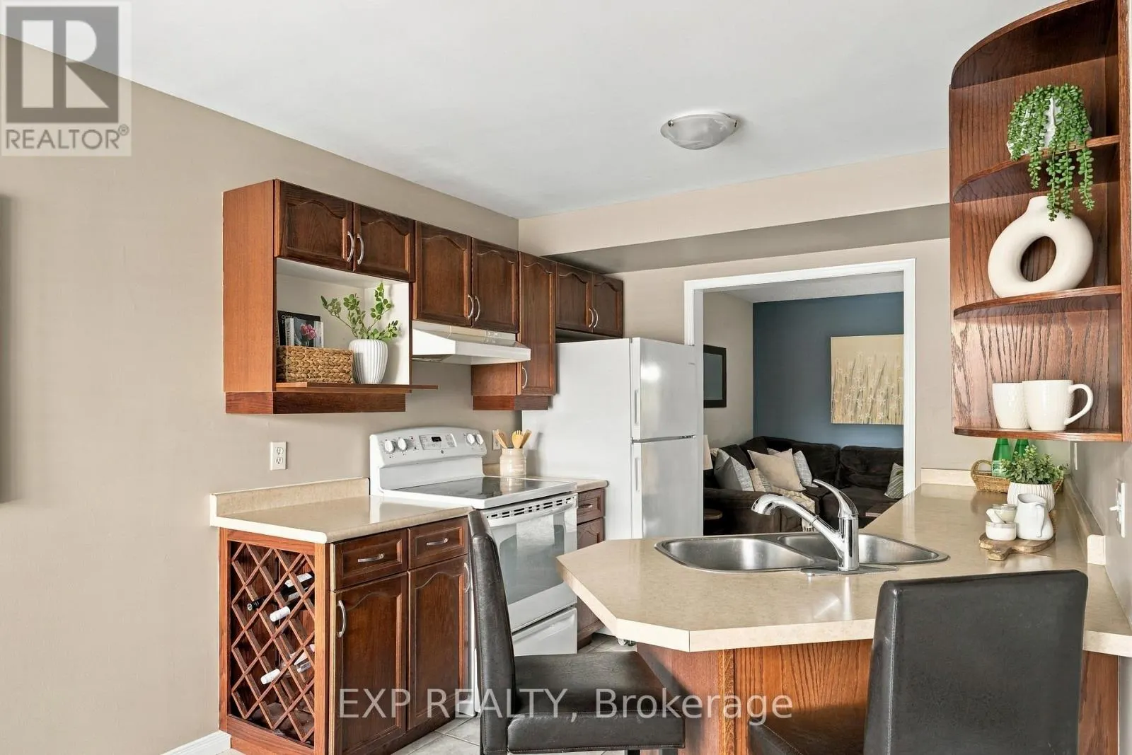 69 - 235 SAGINAW PARKWAY