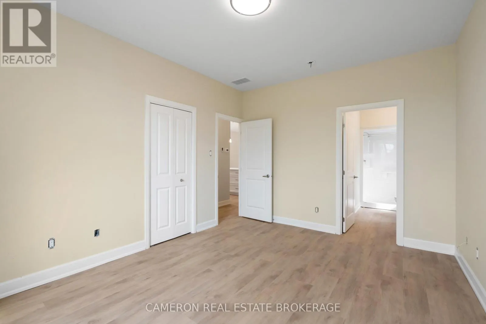 3190 MAURICY STREET