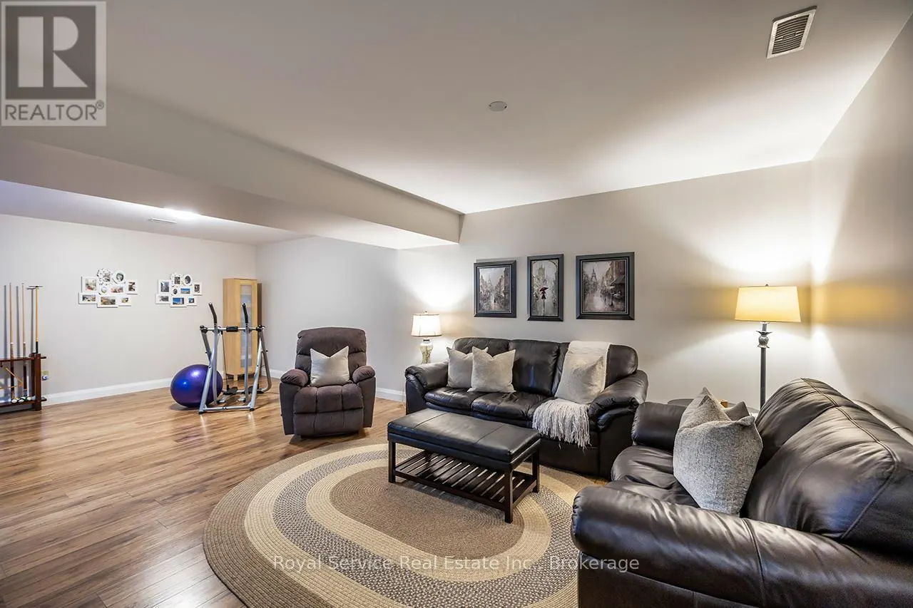 709 CARVETH DRIVE