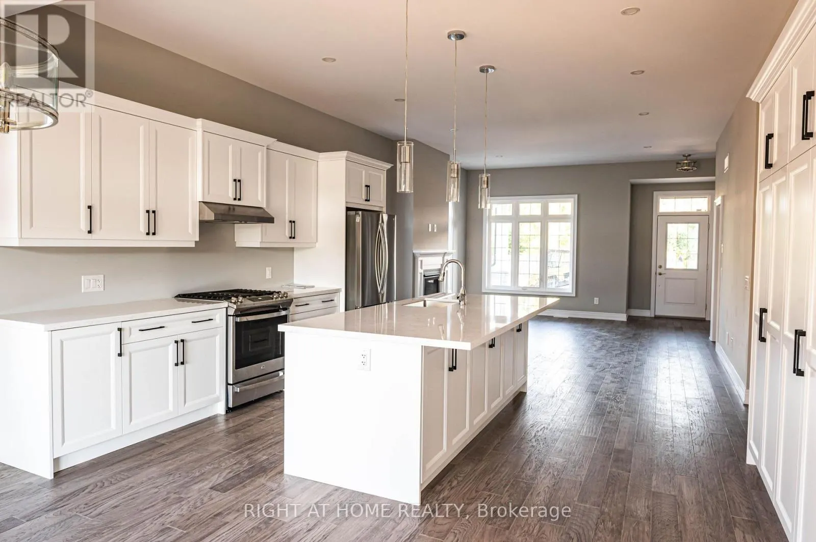 3544 CANFIELD CRESCENT