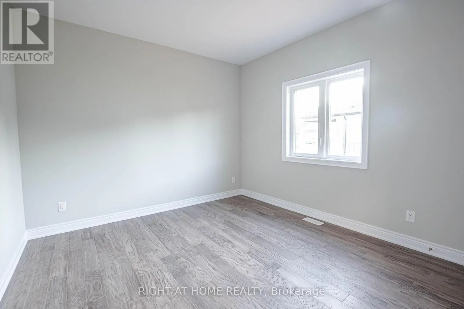 3544 CANFIELD CRESCENT