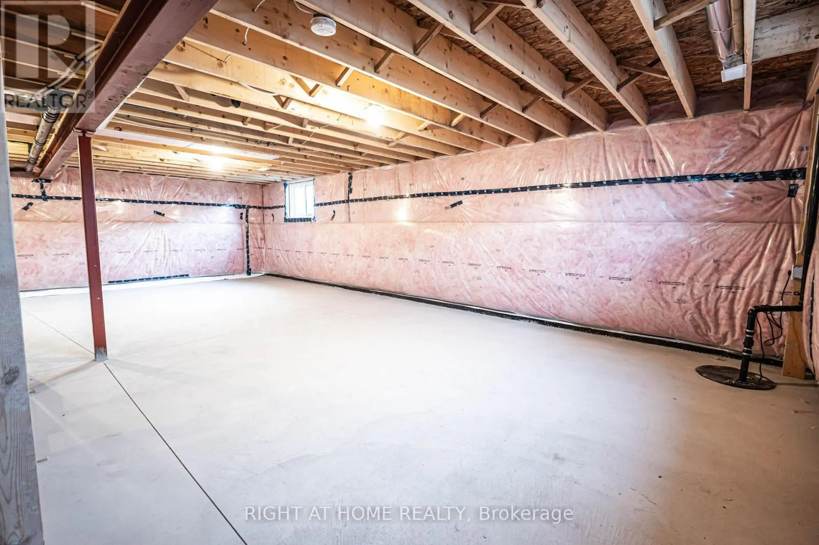 3544 CANFIELD CRESCENT