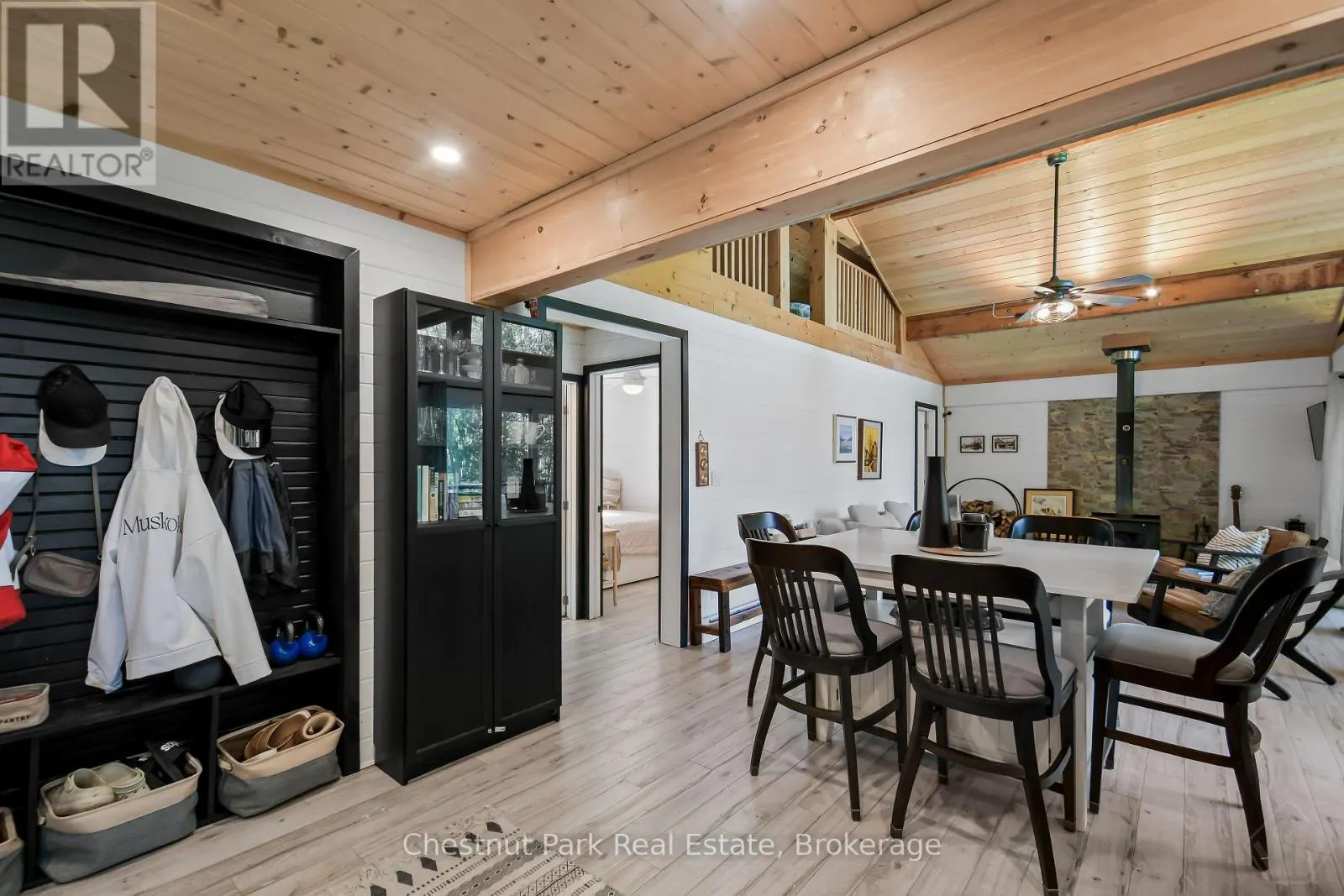 25-1160 WHITESIDE ROAD