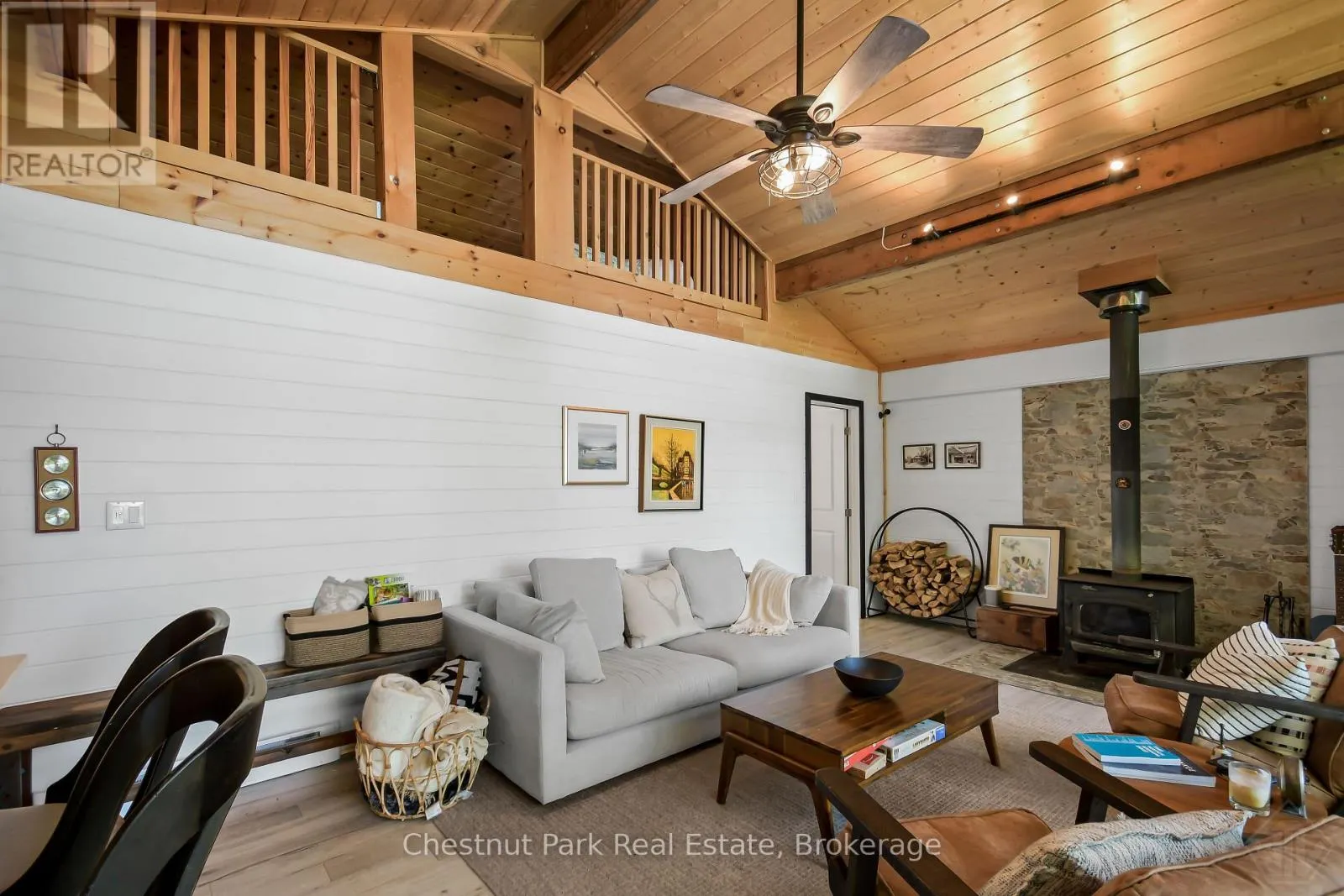 25-1160 WHITESIDE ROAD