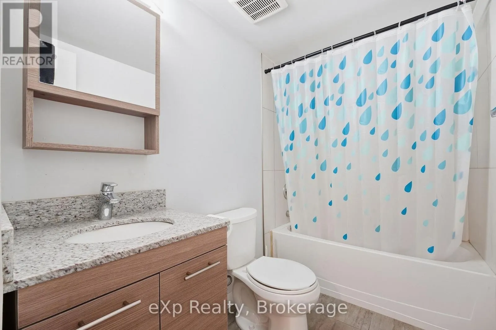 119 - 338 ALBERT STREET #119