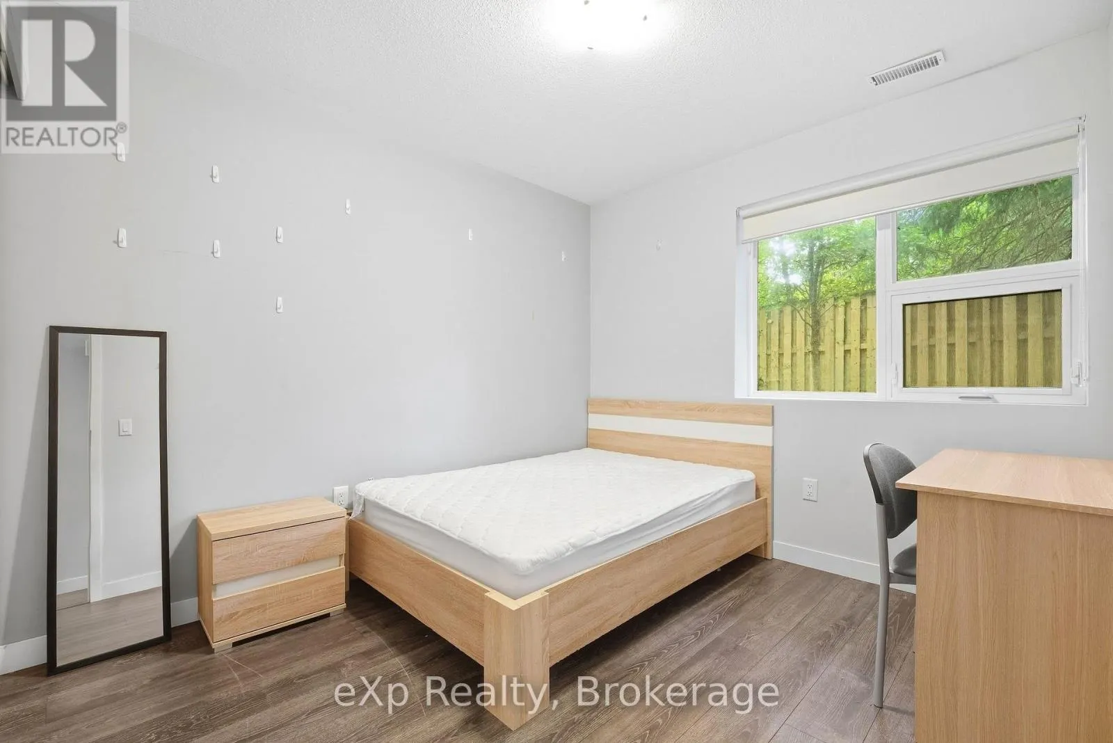 119 - 338 ALBERT STREET #119