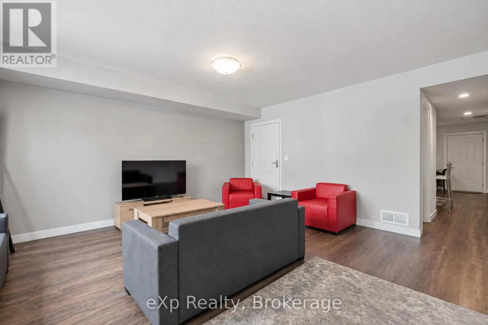 119 - 338 ALBERT STREET #119