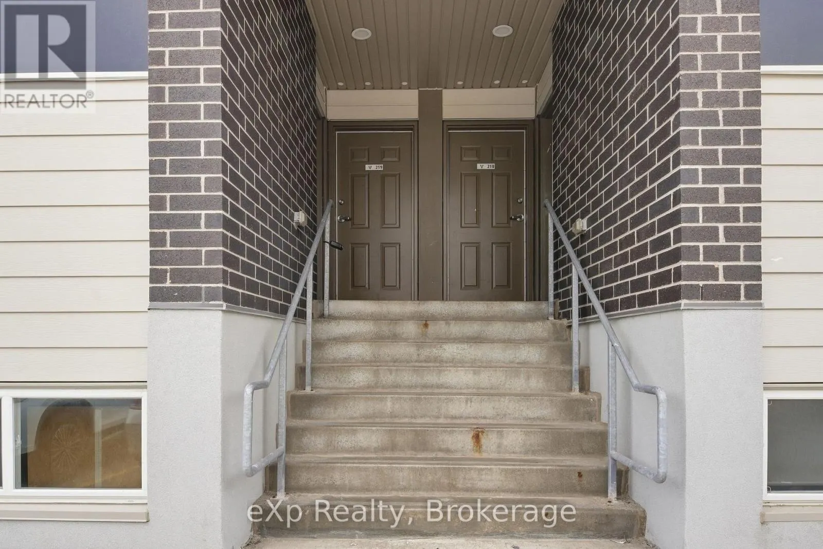 119 - 338 ALBERT STREET #119