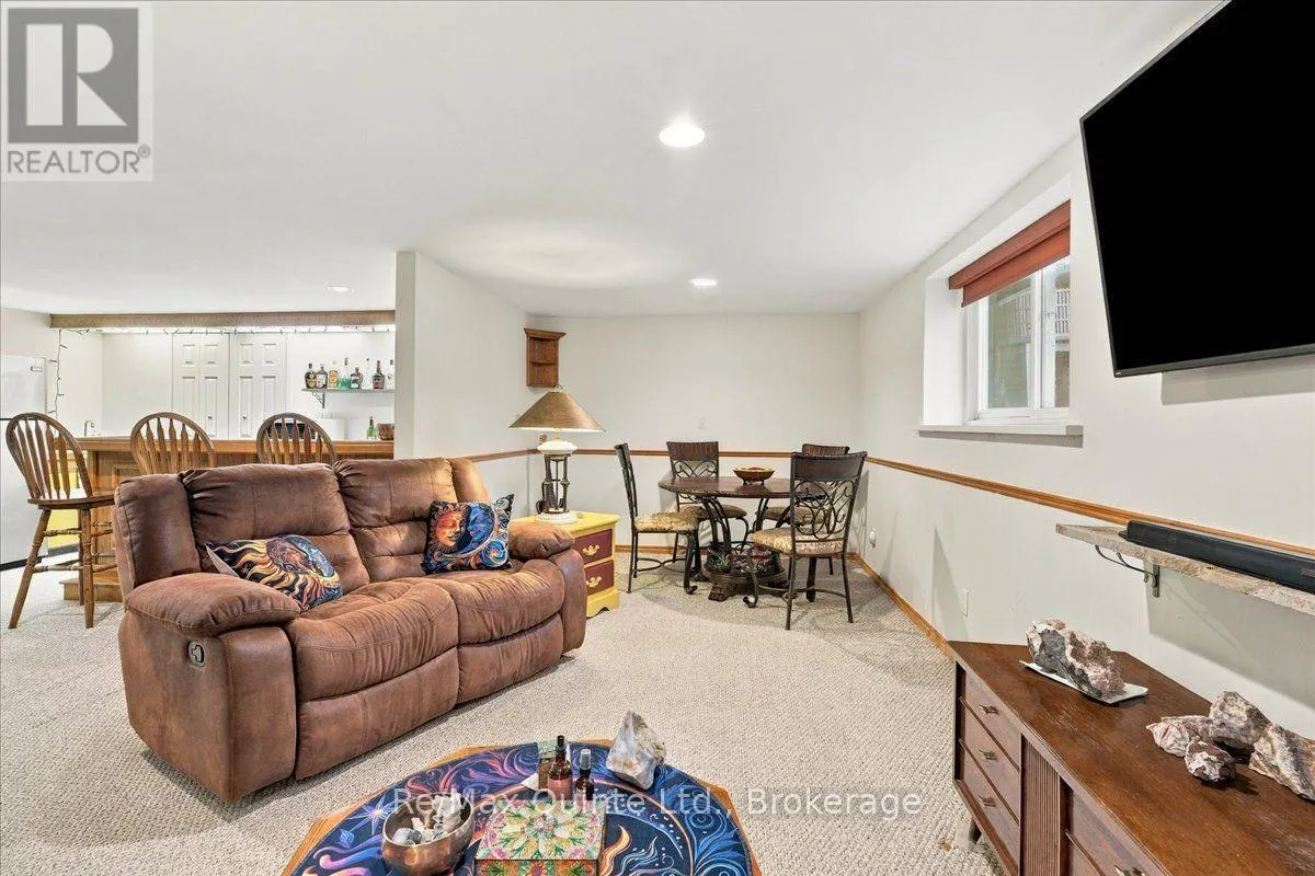 136 BERNARD LONG ROAD
