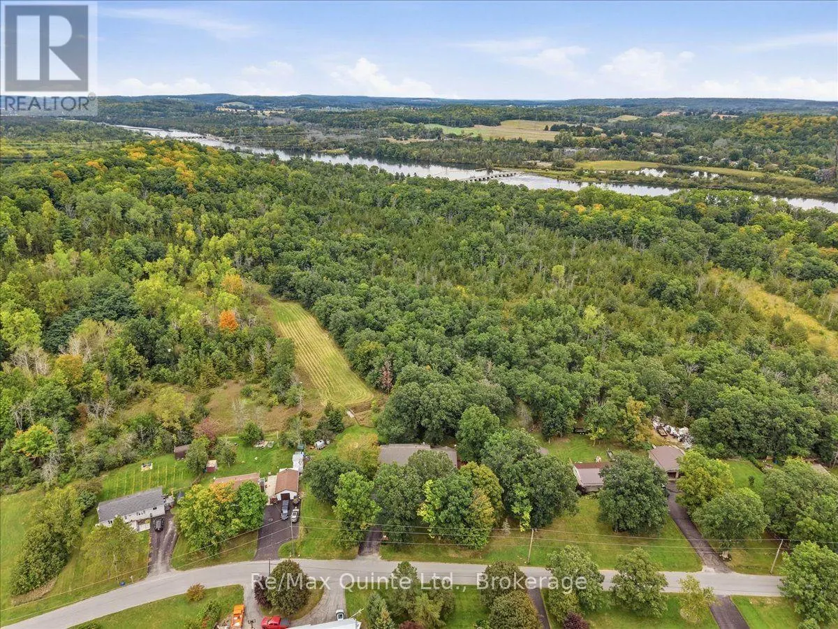 136 BERNARD LONG ROAD