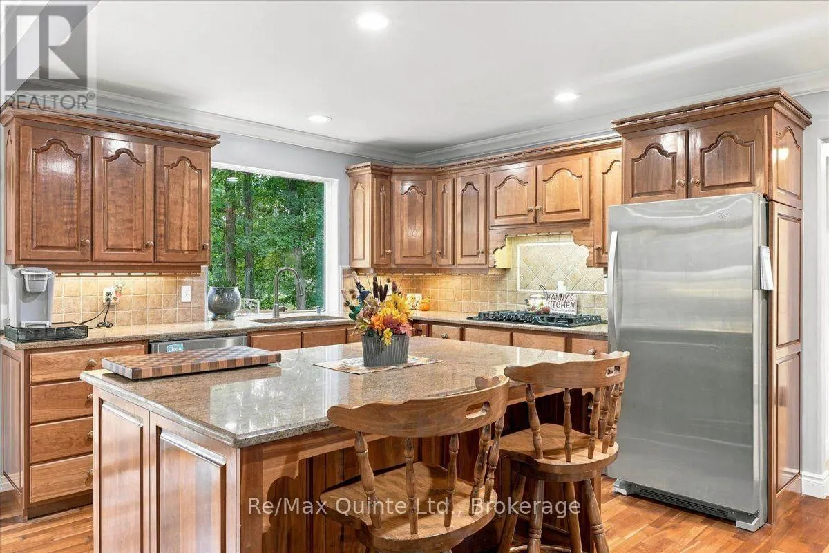 136 BERNARD LONG ROAD