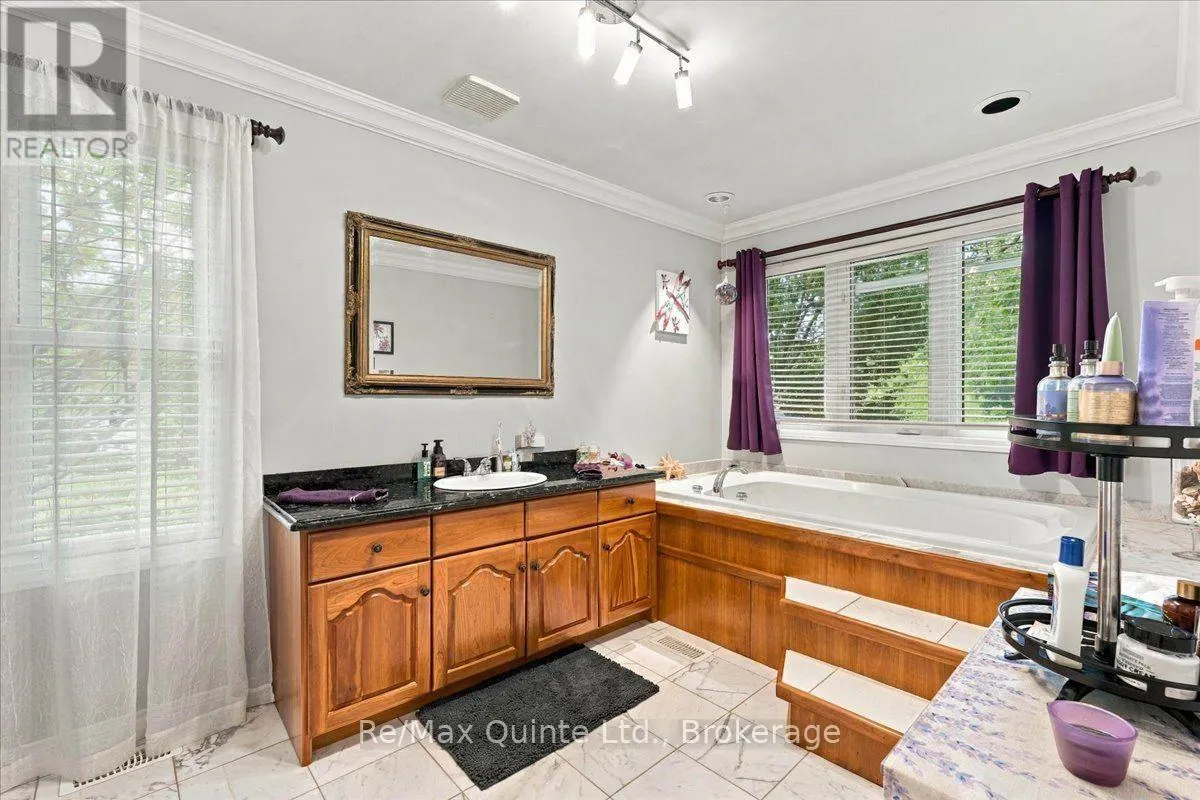 136 BERNARD LONG ROAD
