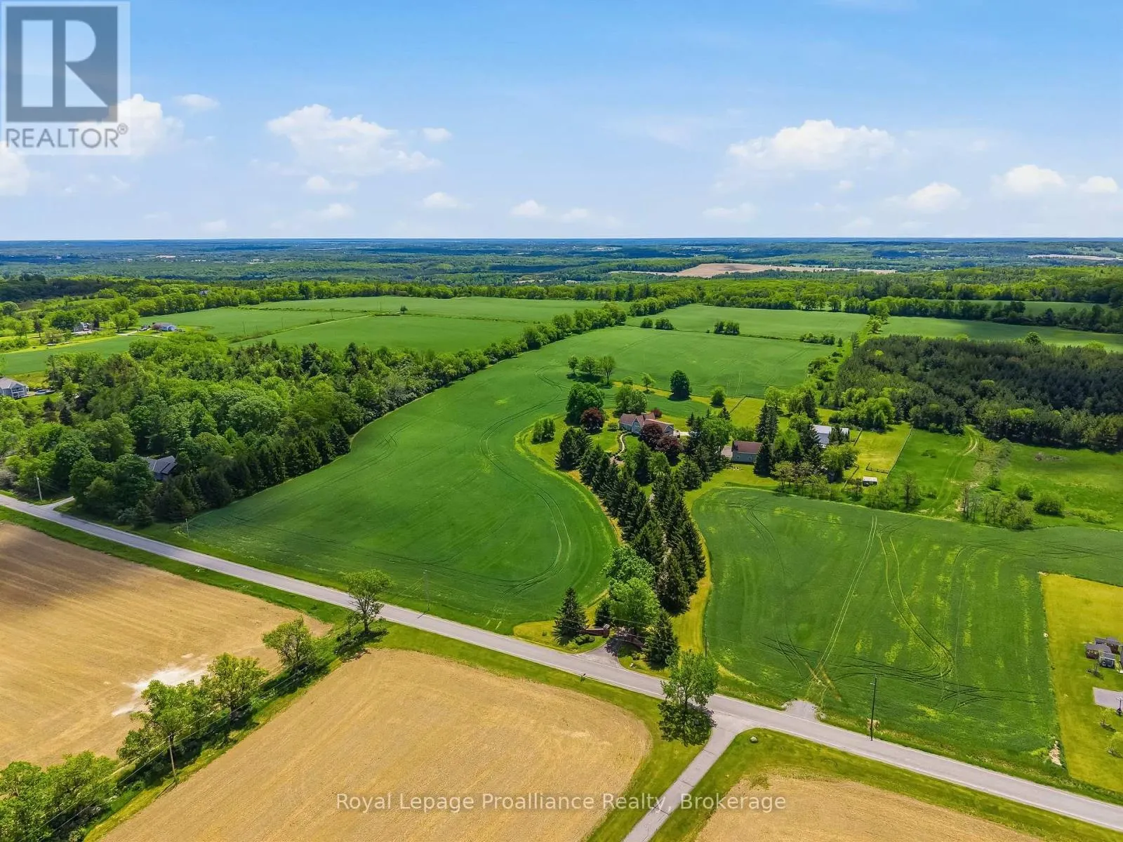 439 OAK LAKE ROAD