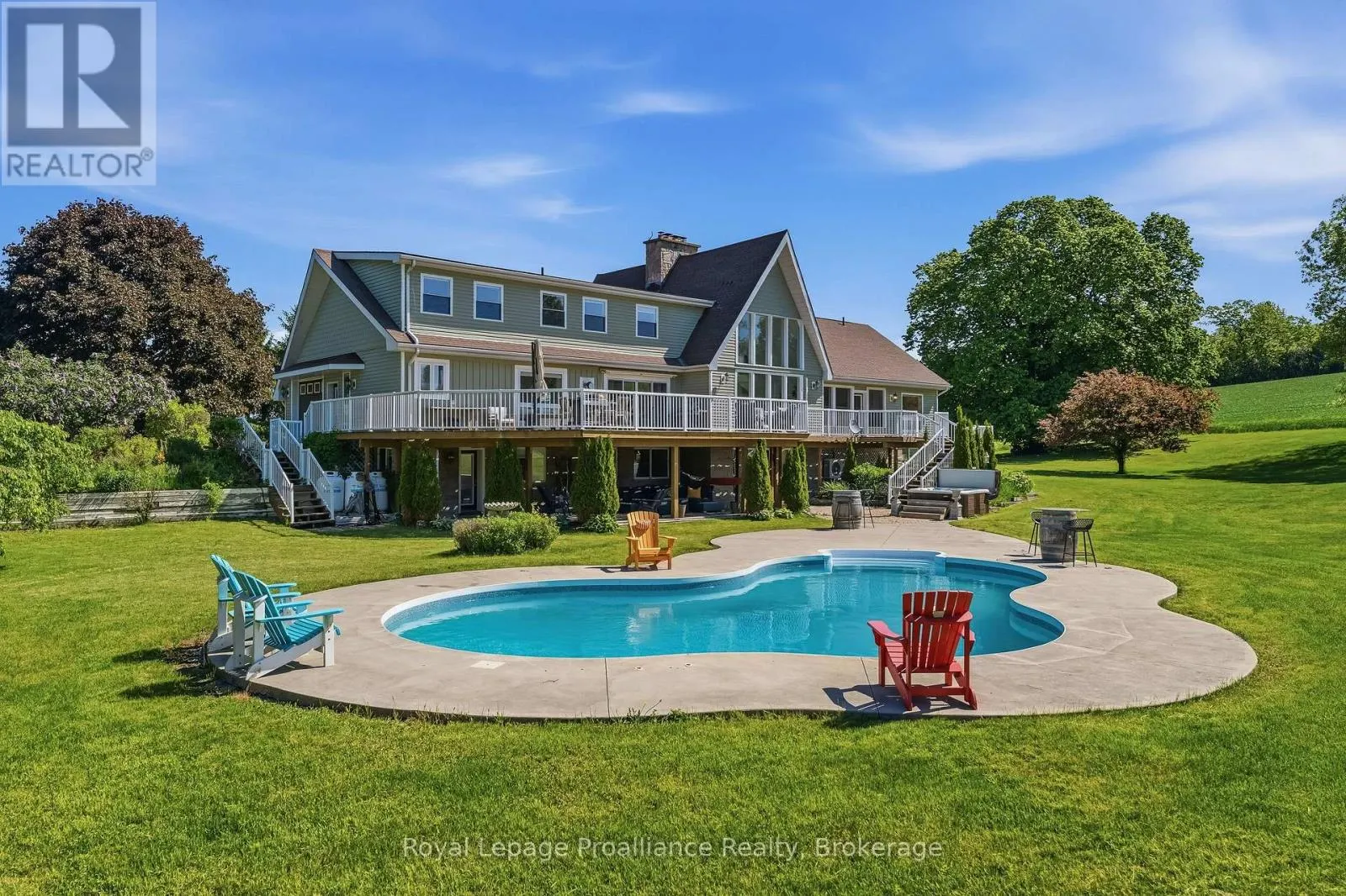 439 OAK LAKE ROAD