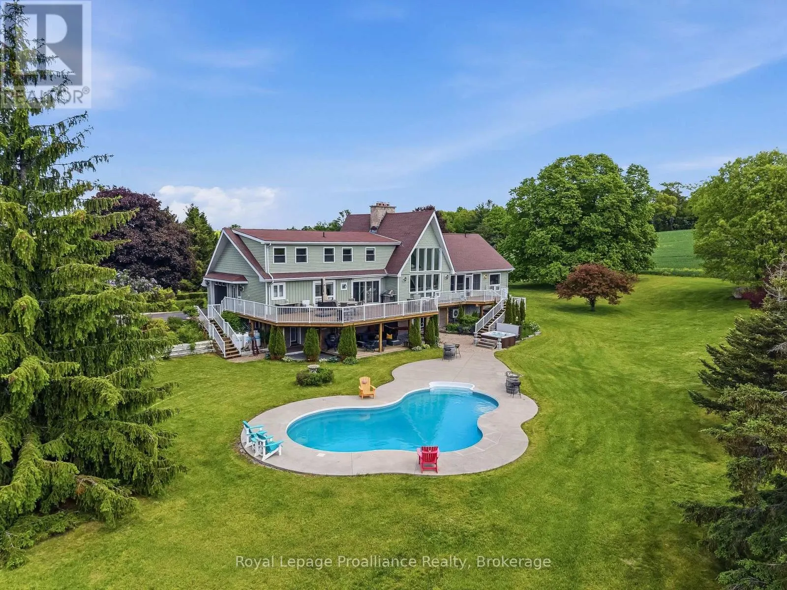 439 OAK LAKE ROAD