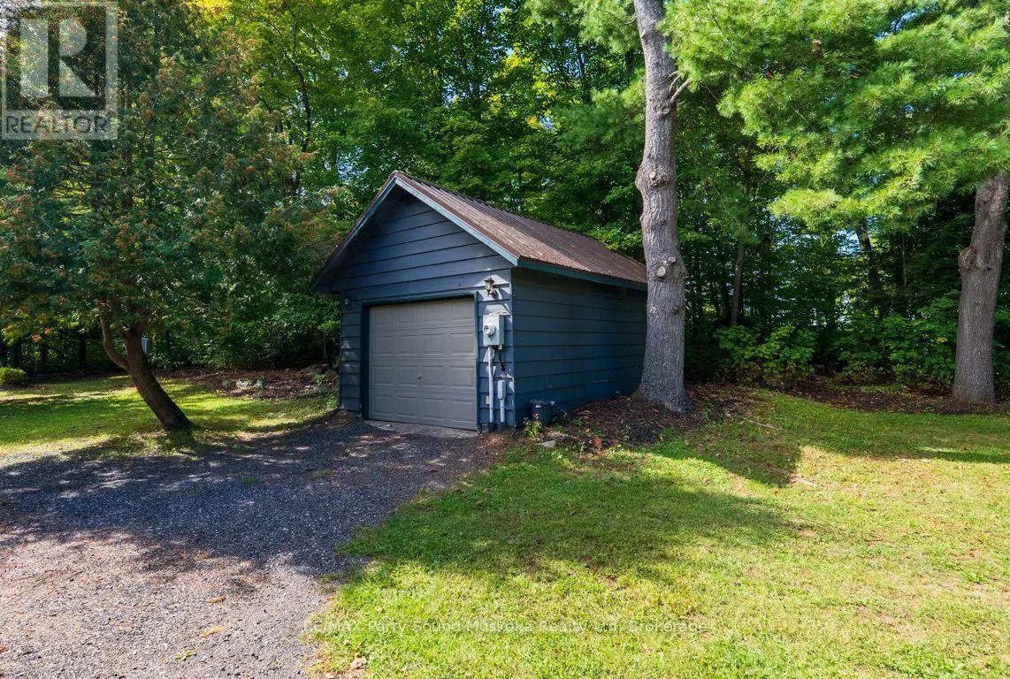 10 PARK DRIVE