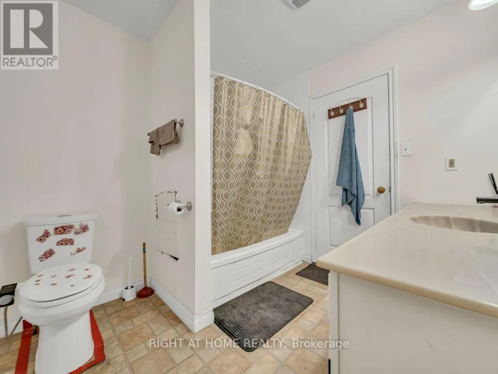 125 STONYBURN CRESCENT
