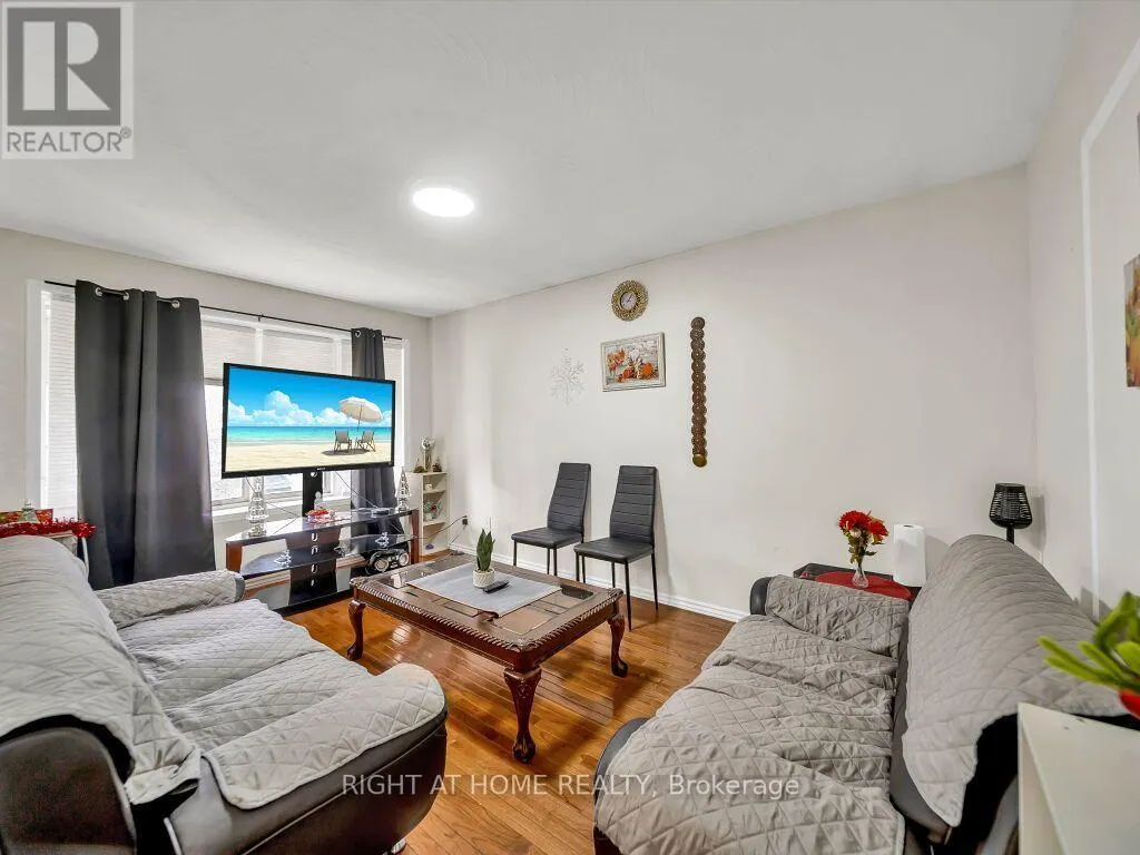 125 STONYBURN CRESCENT