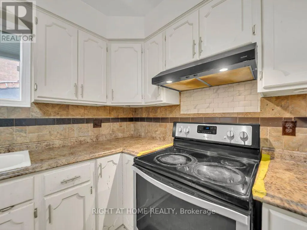 125 STONYBURN CRESCENT