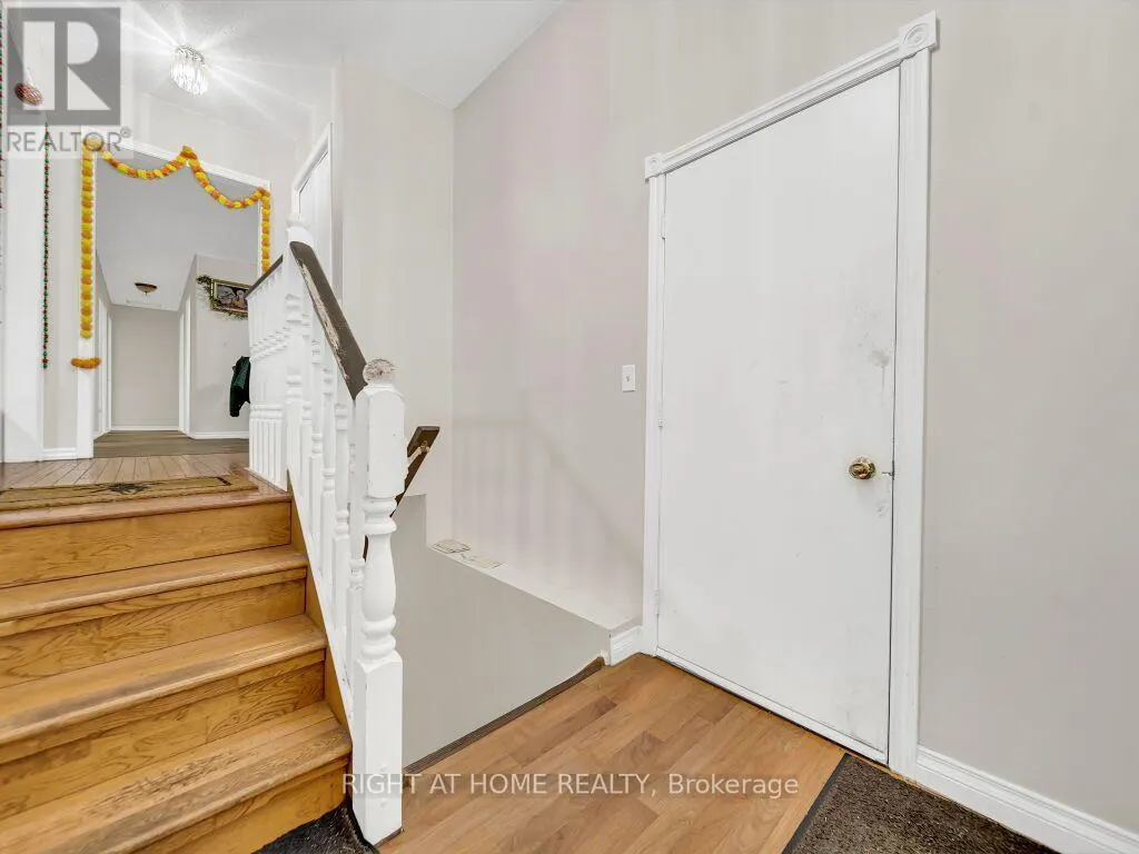 125 STONYBURN CRESCENT