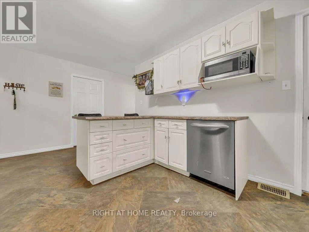125 STONYBURN CRESCENT