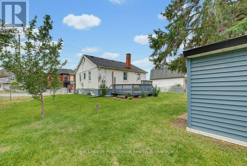 106 YEOMANS STREET