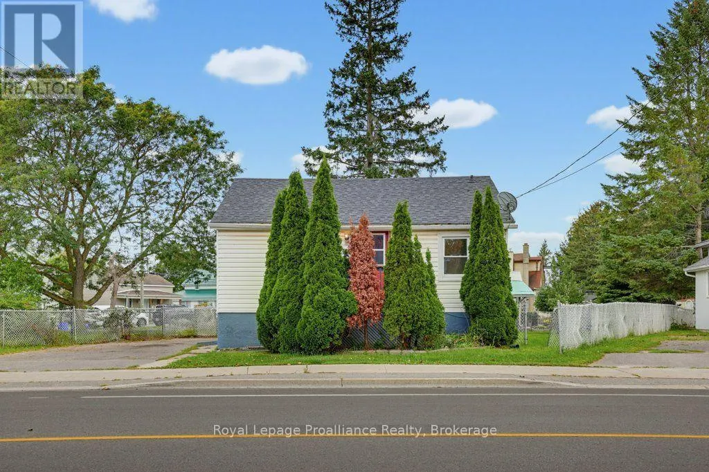 106 YEOMANS STREET