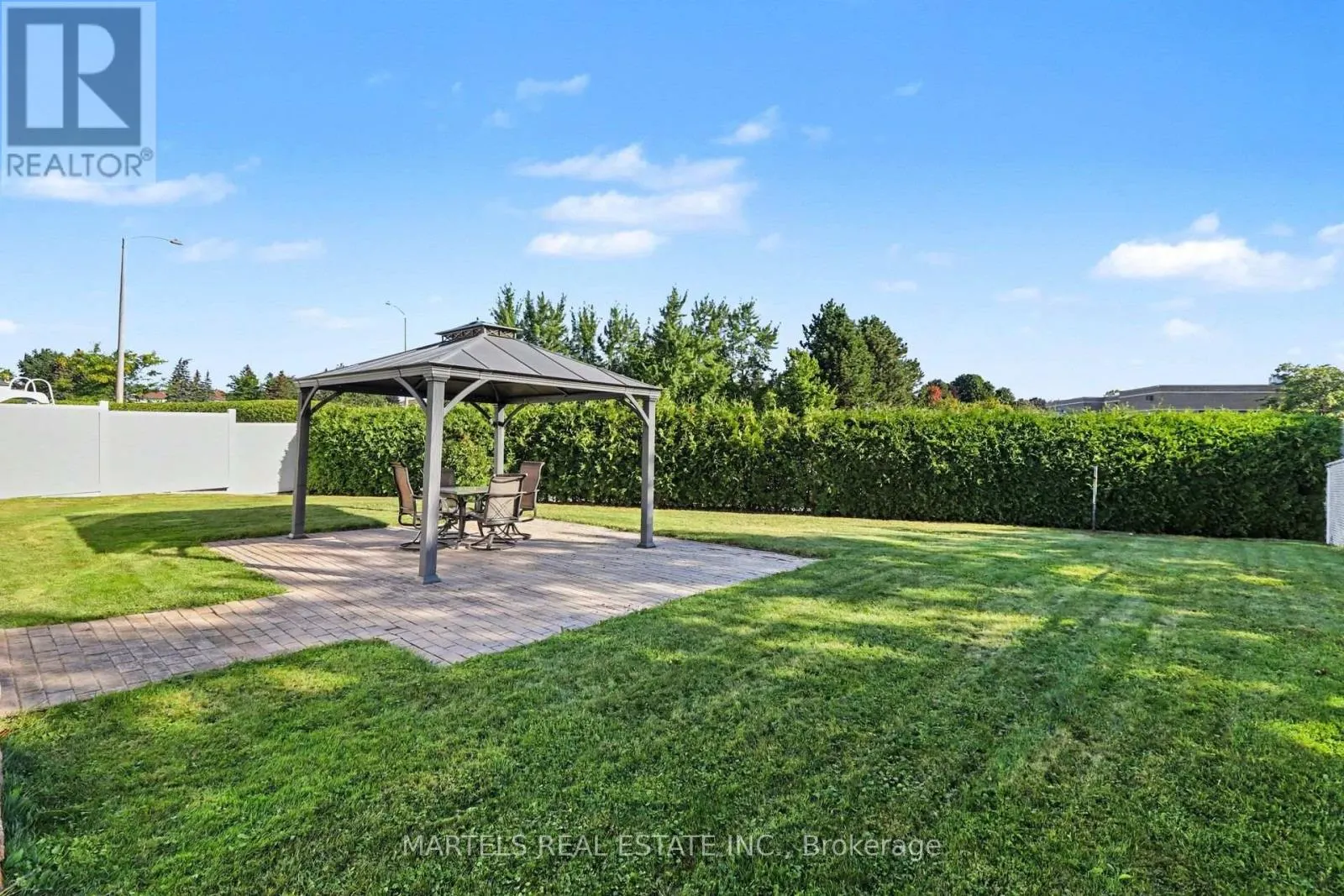 721 MOREWOOD CRESCENT