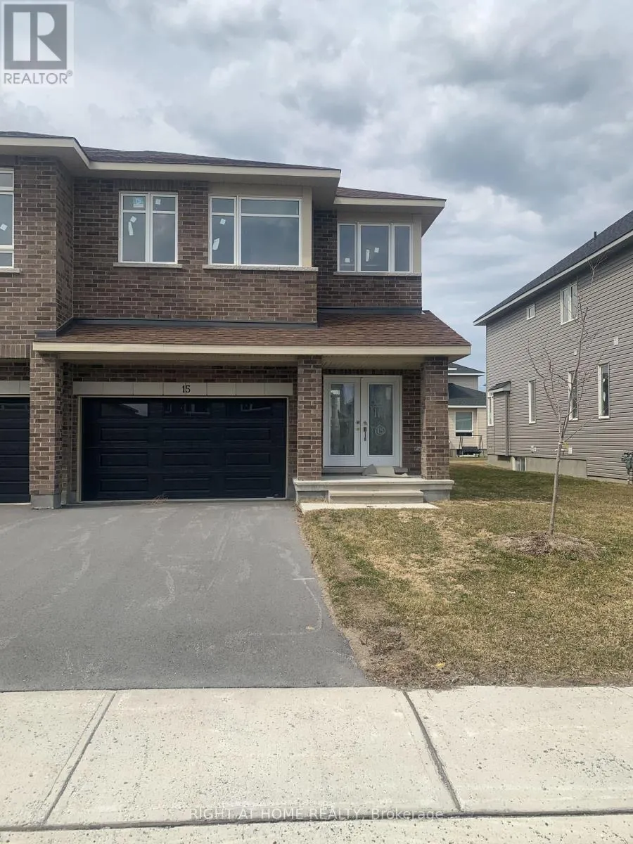 15 WYLIE WAY