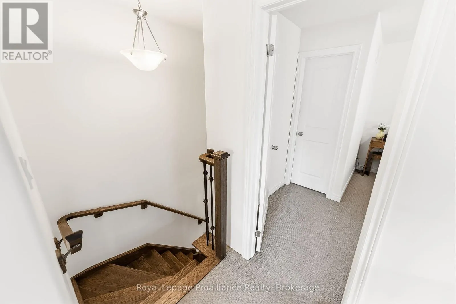 268 STRACHAN STREET