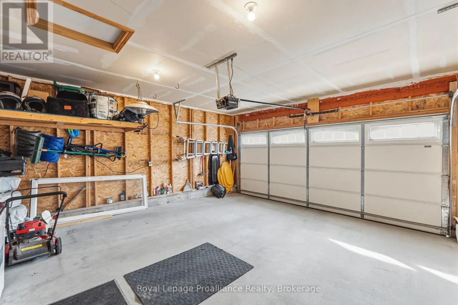 268 STRACHAN STREET