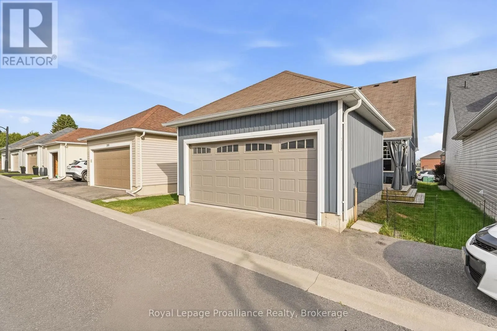 268 STRACHAN STREET